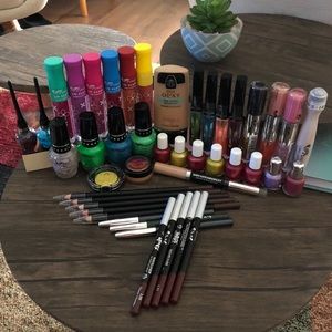 Cosmestics bundle, 45 pcs.